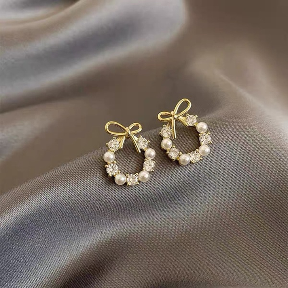 Small Bow Earrings New Trendy Internet Celebrity Temperament Easiest for Match Earrings Studs and Earrings for Women Small Bow Earrings - Image 1